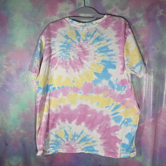 The Flinstones Fashion Passion Wilma & Betty Tie Dye T-Shirt Size 1X - Picture 5 of 5